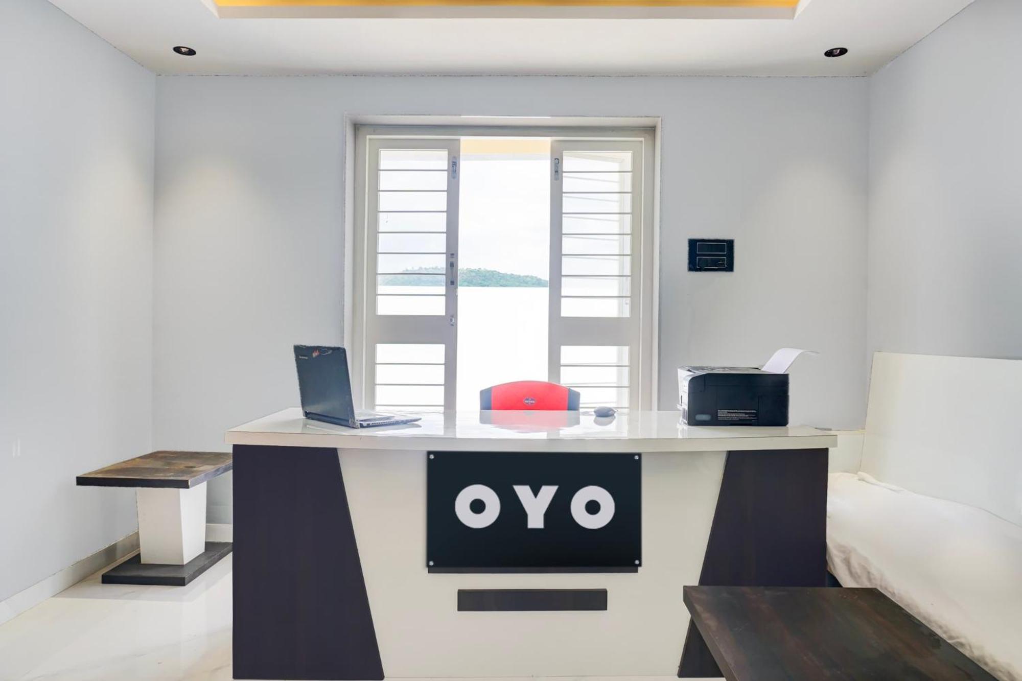Hotel O Jeevan Restaurant & Lodging Kavathe Buitenkant foto